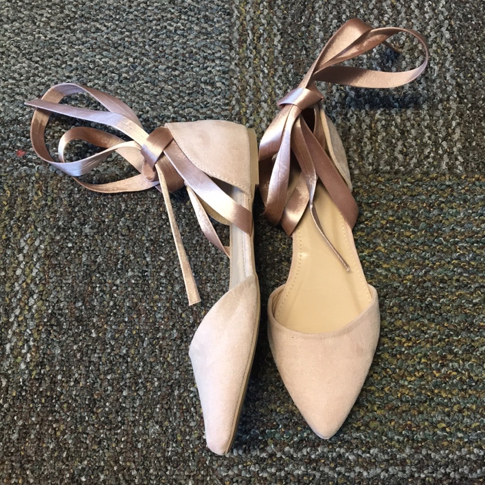 Closed toed flats!